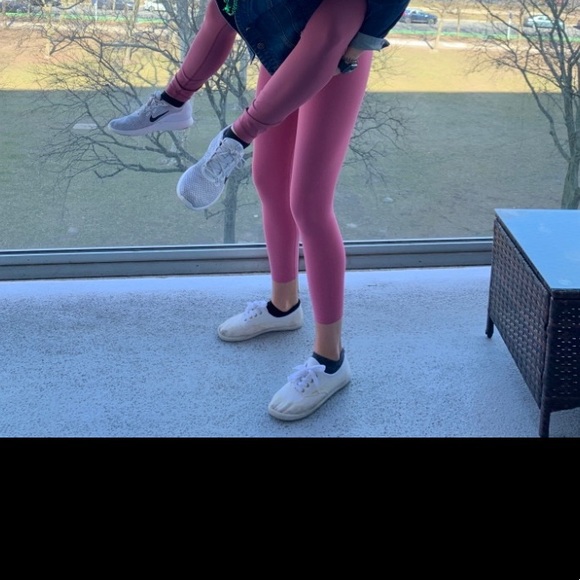 Wunder under lululemon leggings - Picture 2 of 2